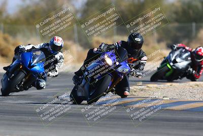 media/Jan-14-2024-SoCal Trackdays (Sun) [[2e55ec21a6]]/Turn 2 (1025am)/